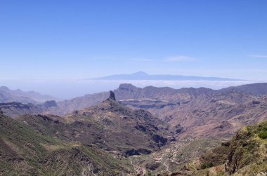 Gran Canaria, adanın merkezi manzarası, Las Cumbres, ie The Summits, Spring