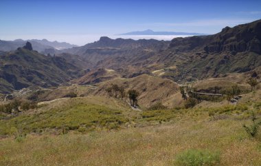 Gran Canaria, adanın merkezi manzarası, Las Cumbres, ie The Summits, Spring