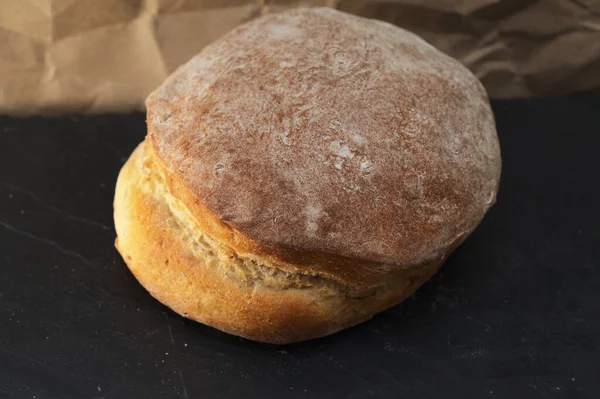 Runt Bröd Med Potatis Och Anis Hantverksmässigt Bröd Gjort Gran — Stockfoto