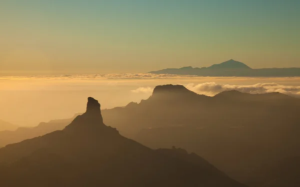 Gran Canaria, Caldera de Tejeda, wieczorem światło — Zdjęcie stockowe