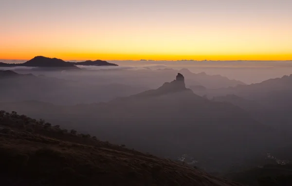 Gran Canaria, Caldera de Tejeda, kvällsljus — Stockfoto