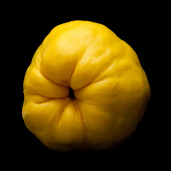 노란색 마 르 멜로 과일 절연 — 스톡 사진