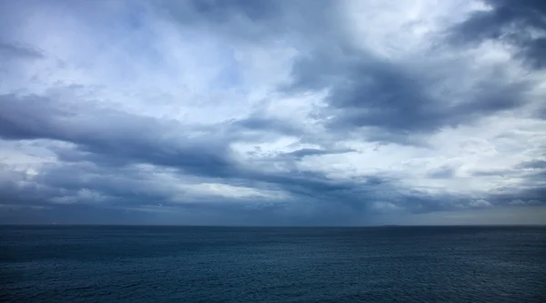 Drammatico cielo tempestoso sull'oceano - Isole Canarie, tempesta di no — Foto Stock