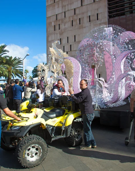 Las Palmas main carnival parade — Stock Photo, Image