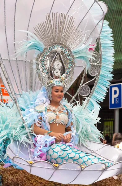 Парад детского карнавала в Лас-Пальмас-де-Гран-Канария — стоковое фото