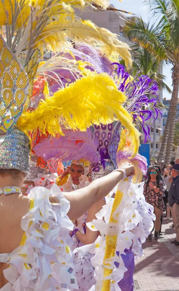 Las Palmas de Gran Canaria Beach carnival 2015 parade on the Las — Stock Photo, Image