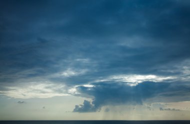 Bazalt dağ geçidi Flameco dansçı