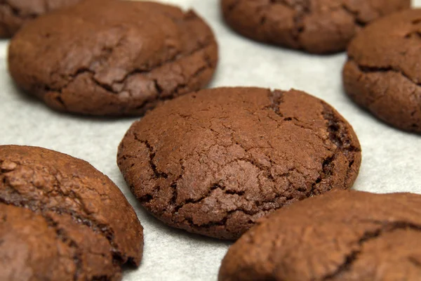 Čerstvě vyrobené choocolate soubory cookie — Stock fotografie