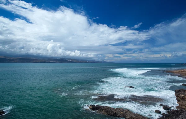 Gran Canaria, El Confital strandtól, Las Palmas peremén — Stock Fotó