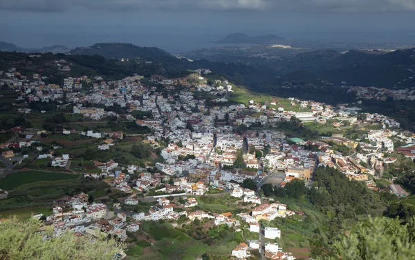 Gran Canaria, letecký pohled na historické město Teror — Stock fotografie