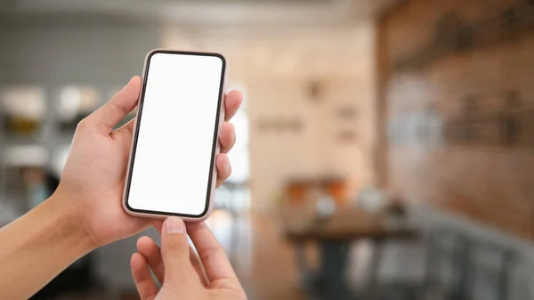 Mockup Bild Der Hände Hält Smartphone Mit Leerem Weißen Bildschirm — Stockfoto