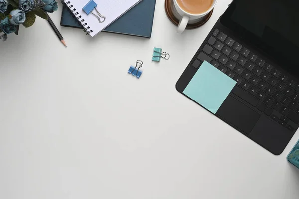 Workspace Topview Computer Keyboard Coffee Notebook Paper White Desk — Stockfoto