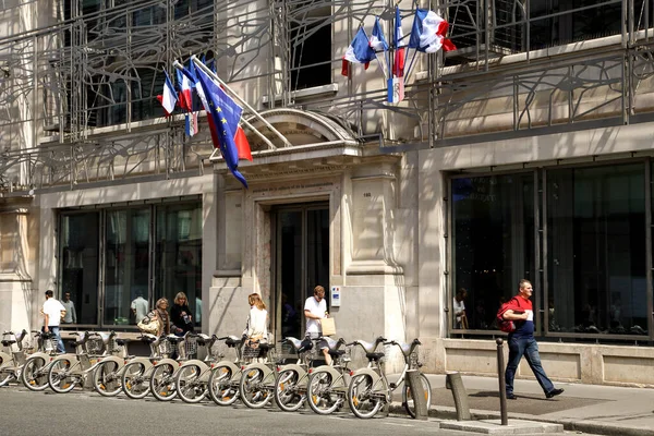 Paris France June 2013 Parking Bicycles Building French Ministry Culture — Stock Photo, Image