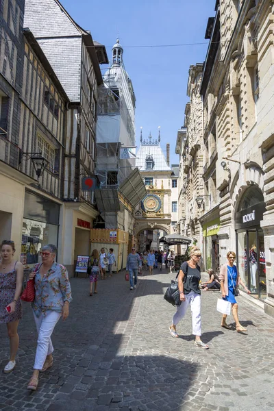 Rouen Frankrijk Juli 2018 Toeristen Bezoeken Bezienswaardigheden Het Centrum Van — Stockfoto