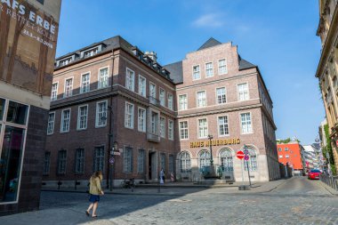 Köln, Almanya - 07 Temmuz 2018 Köln 'ün merkezindeki sokak manzarası