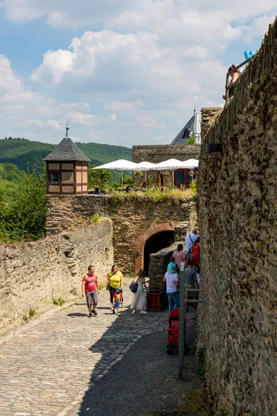 Braubach Germania Luglio 2018 Ispezione Turistica Del Castello Marksburg Germania — Foto Stock