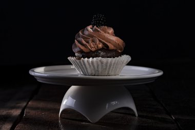 Bir cupcake kek stand