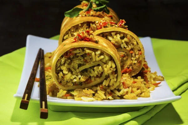 Asiático curry arroz rolo — Fotografia de Stock