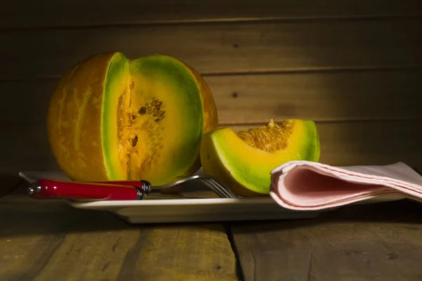 Spanspek maduro fatiado ou melão doce — Fotografia de Stock