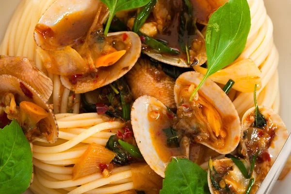 Shellfish and pasta — Stock Photo, Image