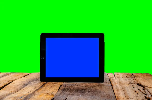 Ipad with blue and green screen — Stock Photo, Image