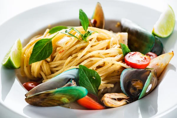 Spaghetti frutti di mare — Stock Photo, Image