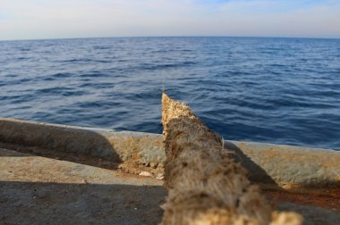 eski halat suya gider