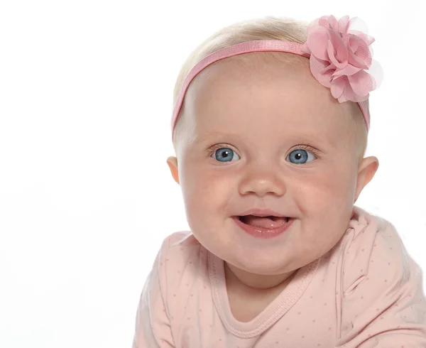 Baby lilla flicka stående — Stockfoto