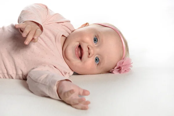 Bebé niña retrato —  Fotos de Stock