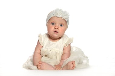 küçük kız portre bebeğim