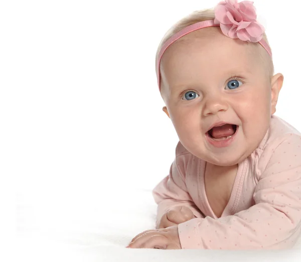 Baby lilla flicka stående — Stockfoto