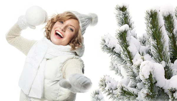 Árbol de Navidad de invierno de mujer cubierto de nieve — Foto de Stock