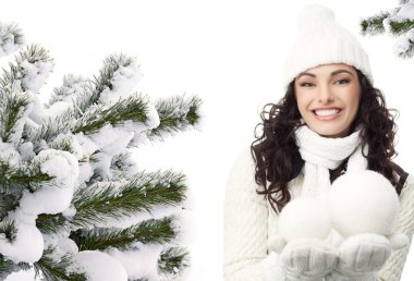 kadın kış chistmas ağaç karla kaplı