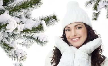 kadın kış portre chistmas ağaç karla kaplı