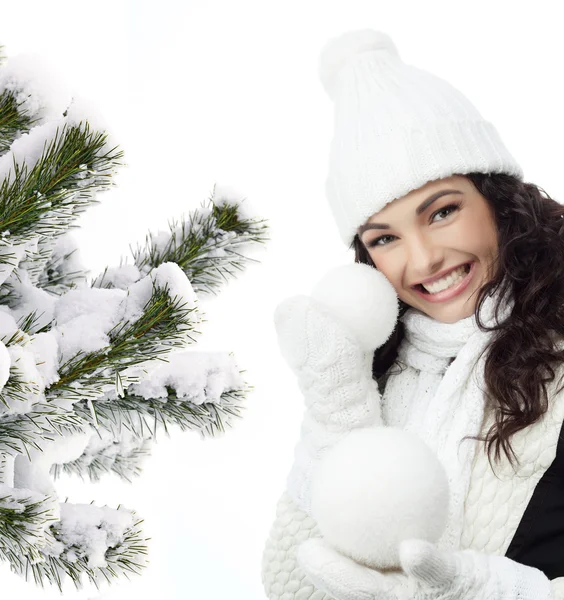 Árbol de Navidad de invierno de mujer cubierto de nieve —  Fotos de Stock