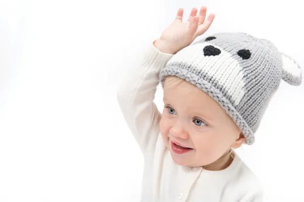 Pequena criança bebê retrato no chapéu — Fotografia de Stock