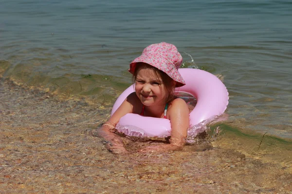 Little girl in panama swiming — Stock Photo, Image