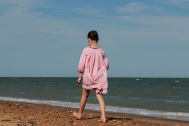 sea Beach, Kırım'da güzel bir kız