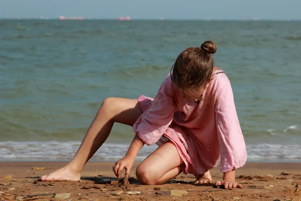 Kid outdoor — Stock Photo, Image