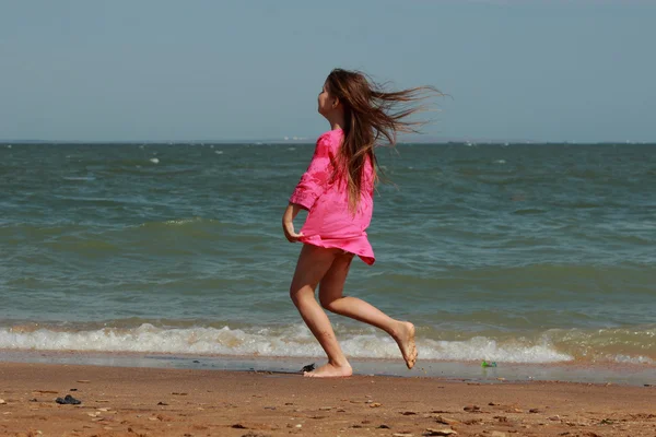 Menina bonito ao ar livre — Fotografia de Stock