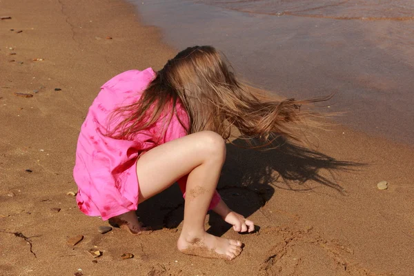 Cute girl outdoor — Stock Photo, Image