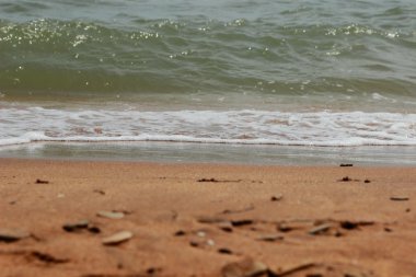 kristal berraklığında su blsck Denizi, Doğu Kırım sahilde
