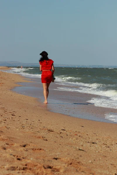 Frauenporträt im Freien — Stockfoto