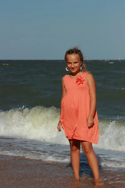 Young model posing on camera — Stock Photo, Image