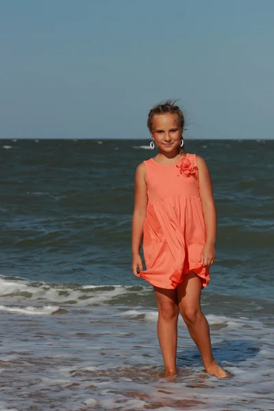 Young model posing on camera — Stock Photo, Image