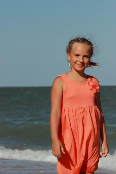 Young model posing on camera — Stock Photo, Image