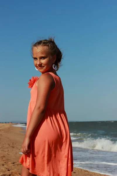 Young model posing on camera — Stock Photo, Image