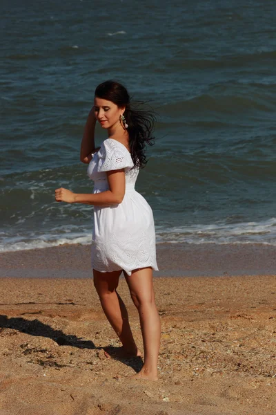 Sexy Joven Modelo Femenino Caucásico Posando Sobre Mar Negro Crimea —  Fotos de Stock