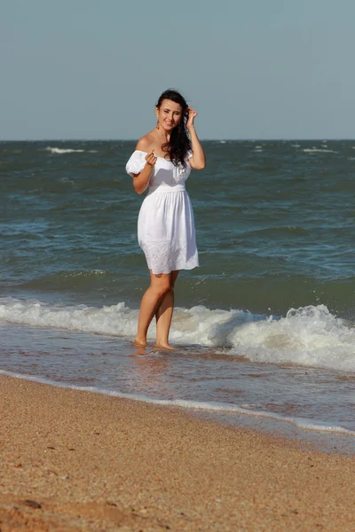 Mujer retrato al aire libre —  Fotos de Stock