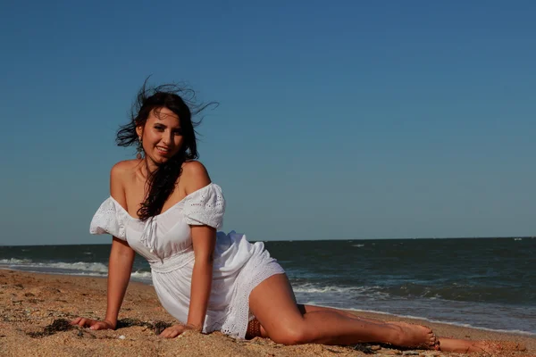 Mujer retrato al aire libre —  Fotos de Stock